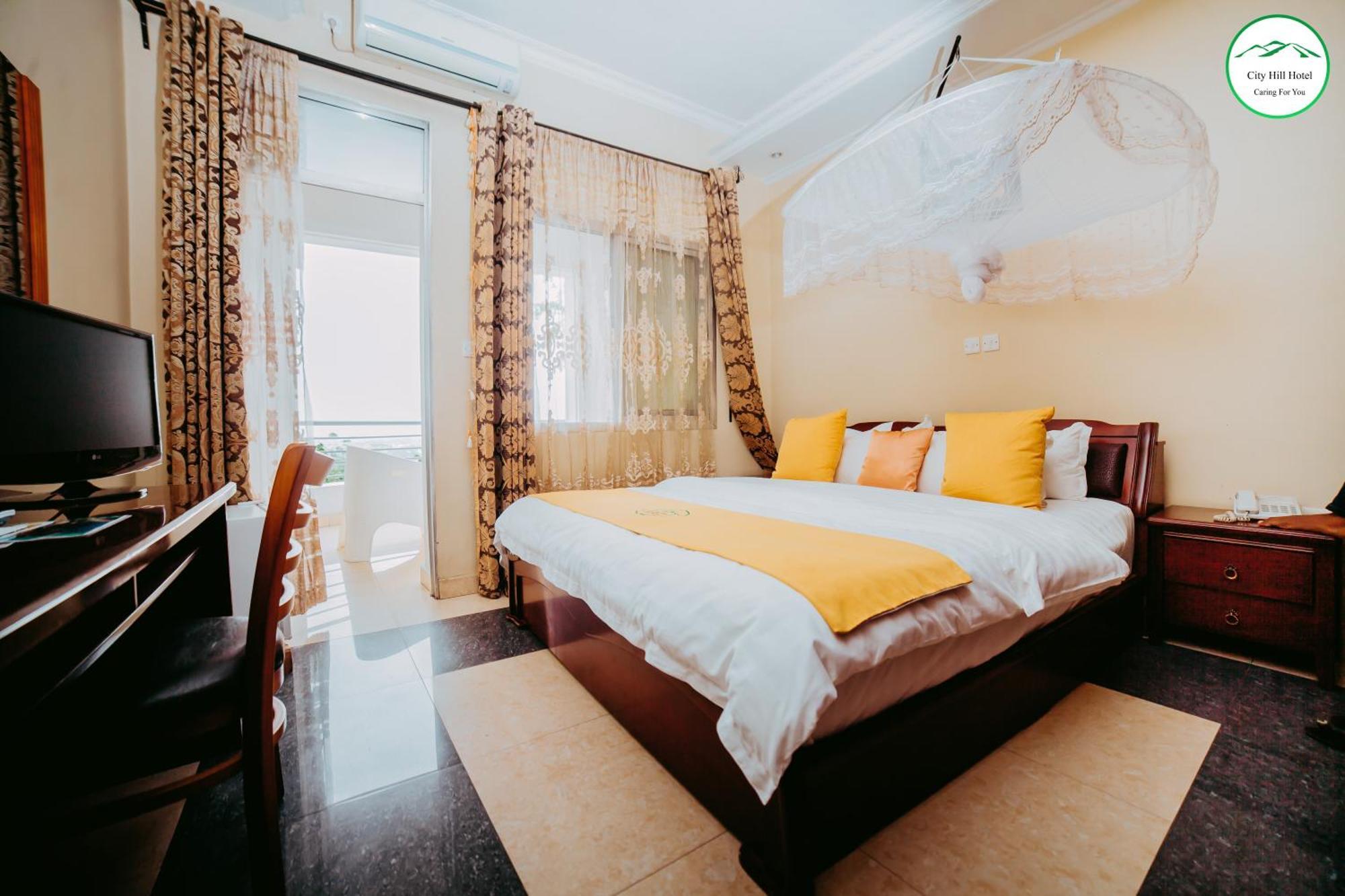 City Hill Hotel บุจัมบุรา ภายนอก รูปภาพ